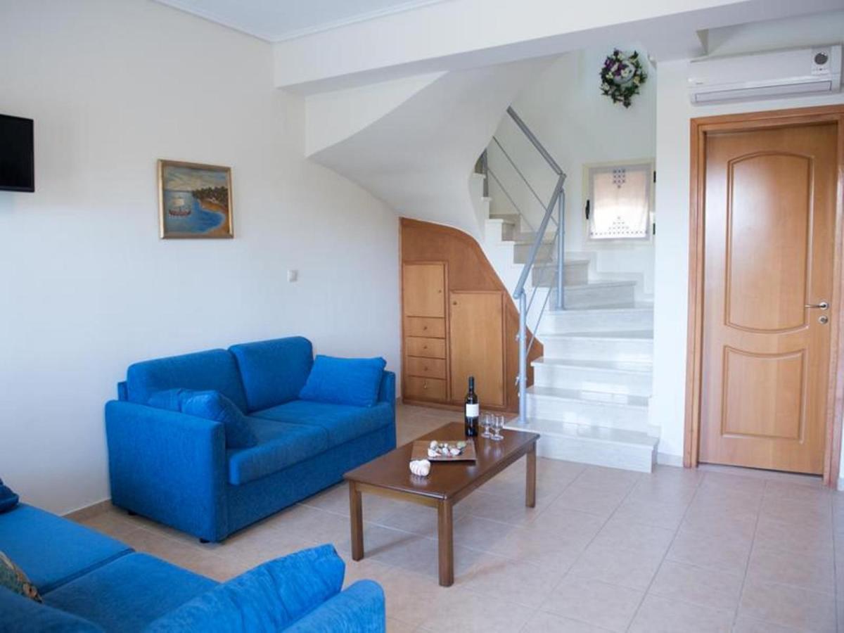 Manoleas Villas - Apartment 3 Stoupa Luaran gambar
