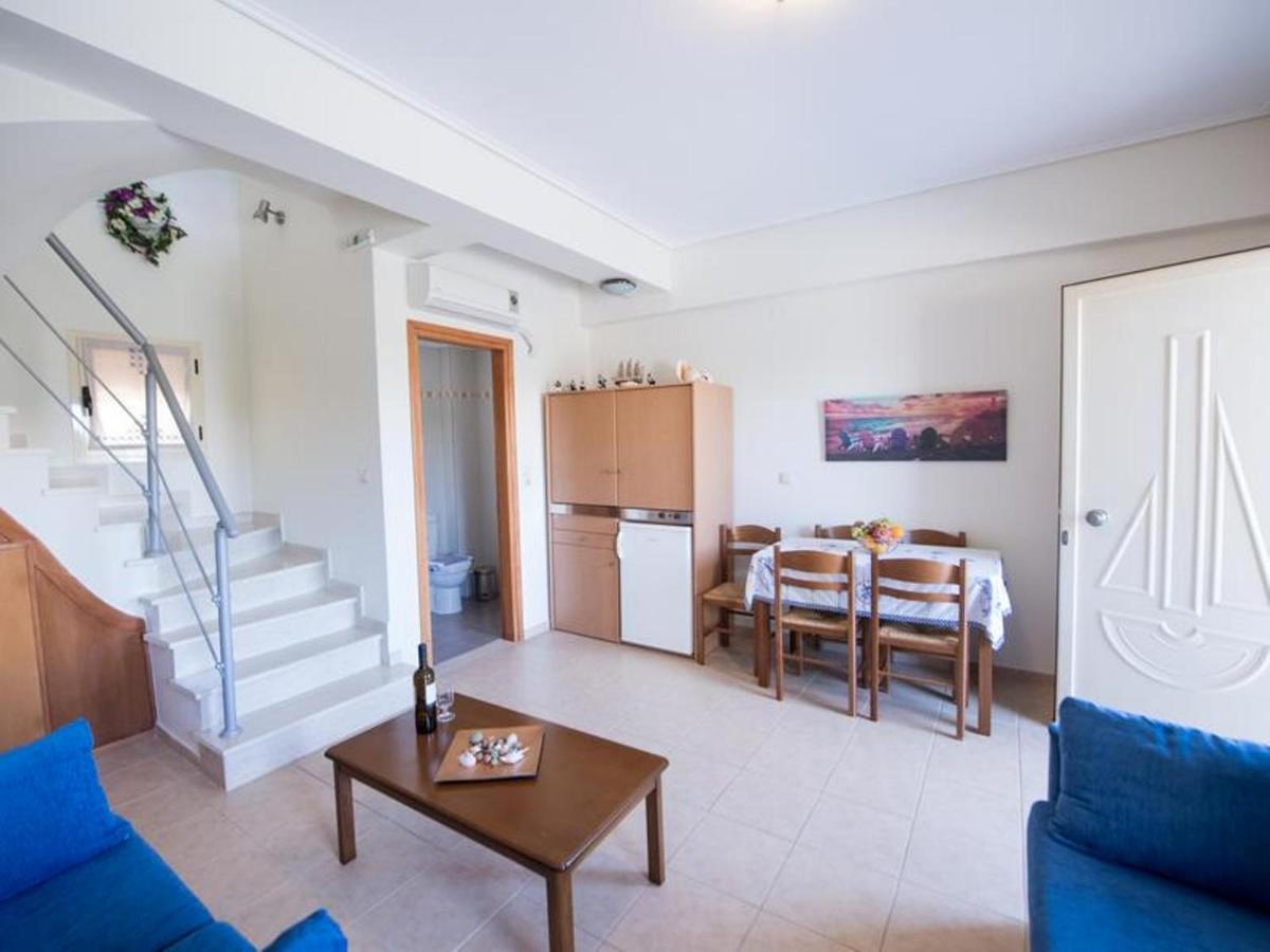 Manoleas Villas - Apartment 3 Stoupa Luaran gambar
