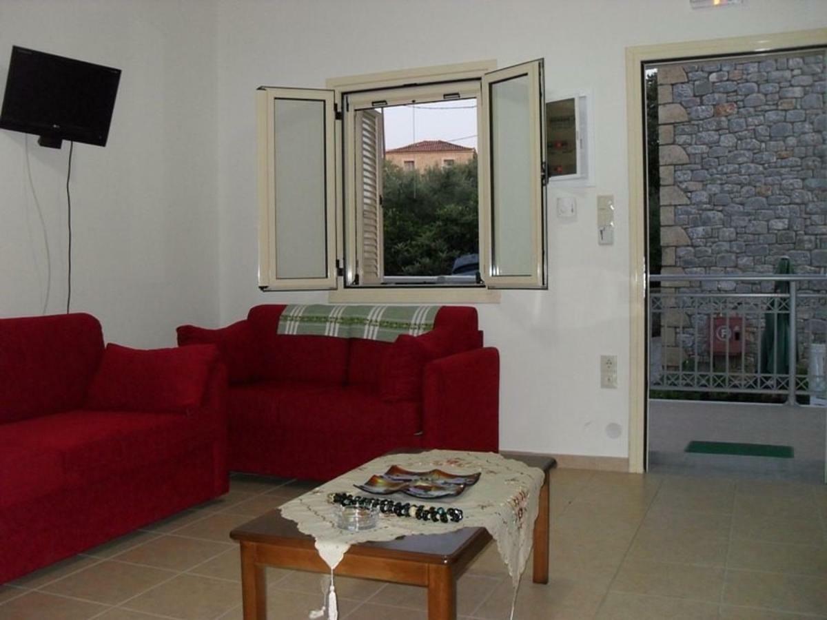 Manoleas Villas - Apartment 3 Stoupa Luaran gambar